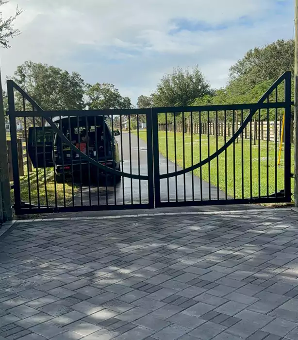 Swing Gate Repair Summerlin